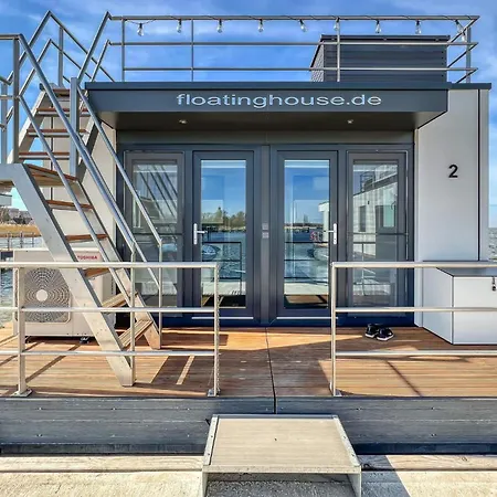 Floatinghouse Mein Lieblingsboot 펜션 리브니츠 담가르텐