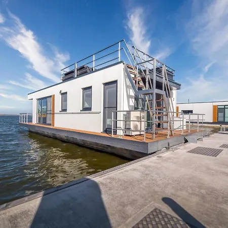 Floatinghouse Mein Lieblingsboot * 리브니츠 담가르텐